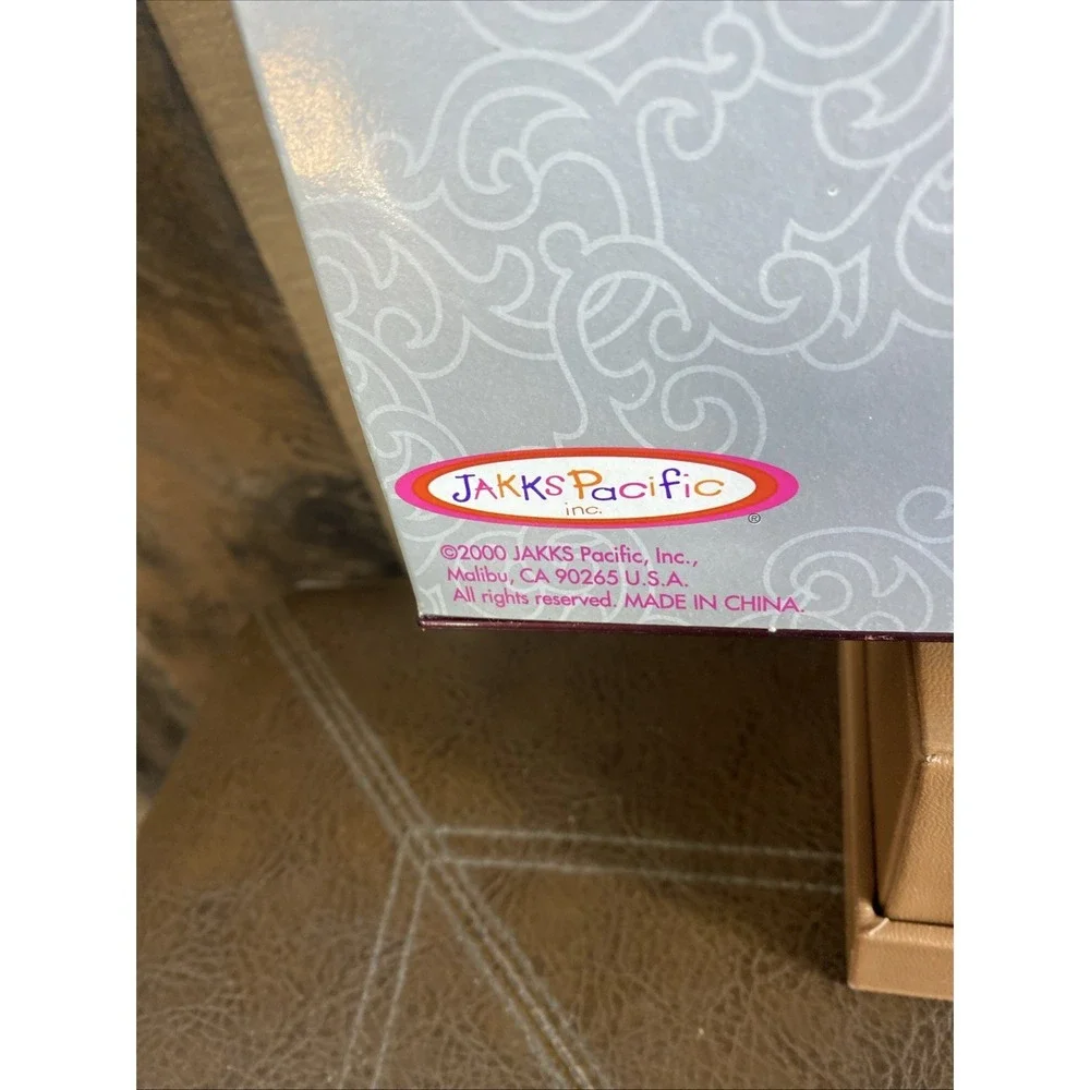 Barbie Holiday Elegance Jakks Pacific Toys R US Exclusive 2000 W Ornament Vtg - Picture 9 of 16